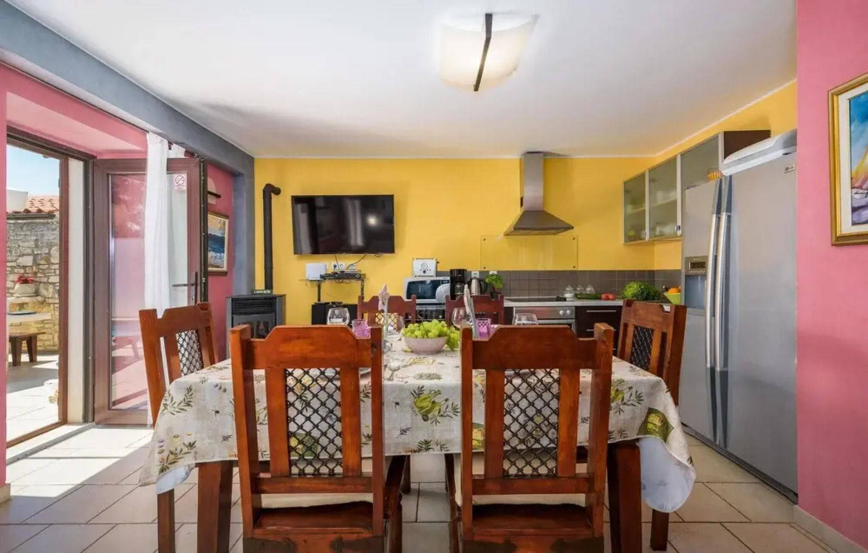 Stunning Home in Bale With Sauna, Wifi and 2 Bedrooms