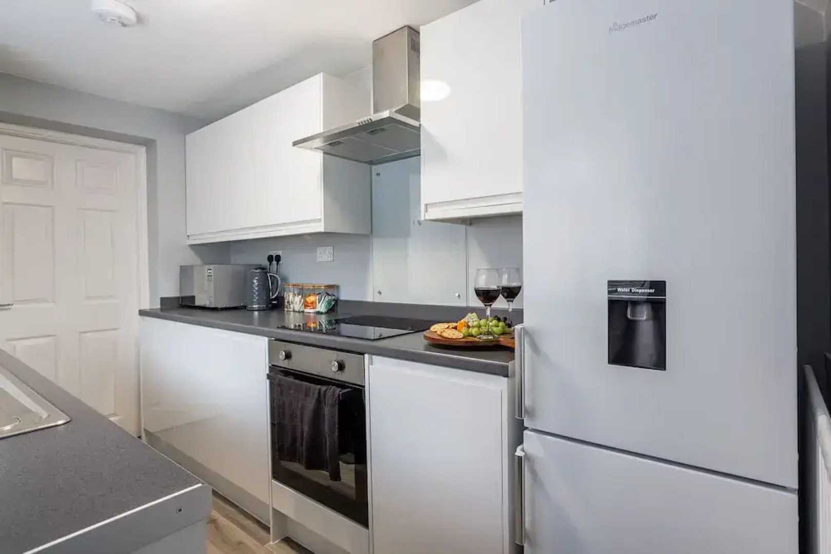 Bedlington - House - Sleeps 3 - Parking - Garden