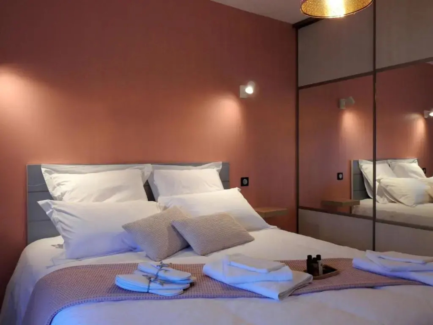 Gîte Colombey-les-Deux-Églises, 6 pièces, 10 personnes - FR-1-611-45