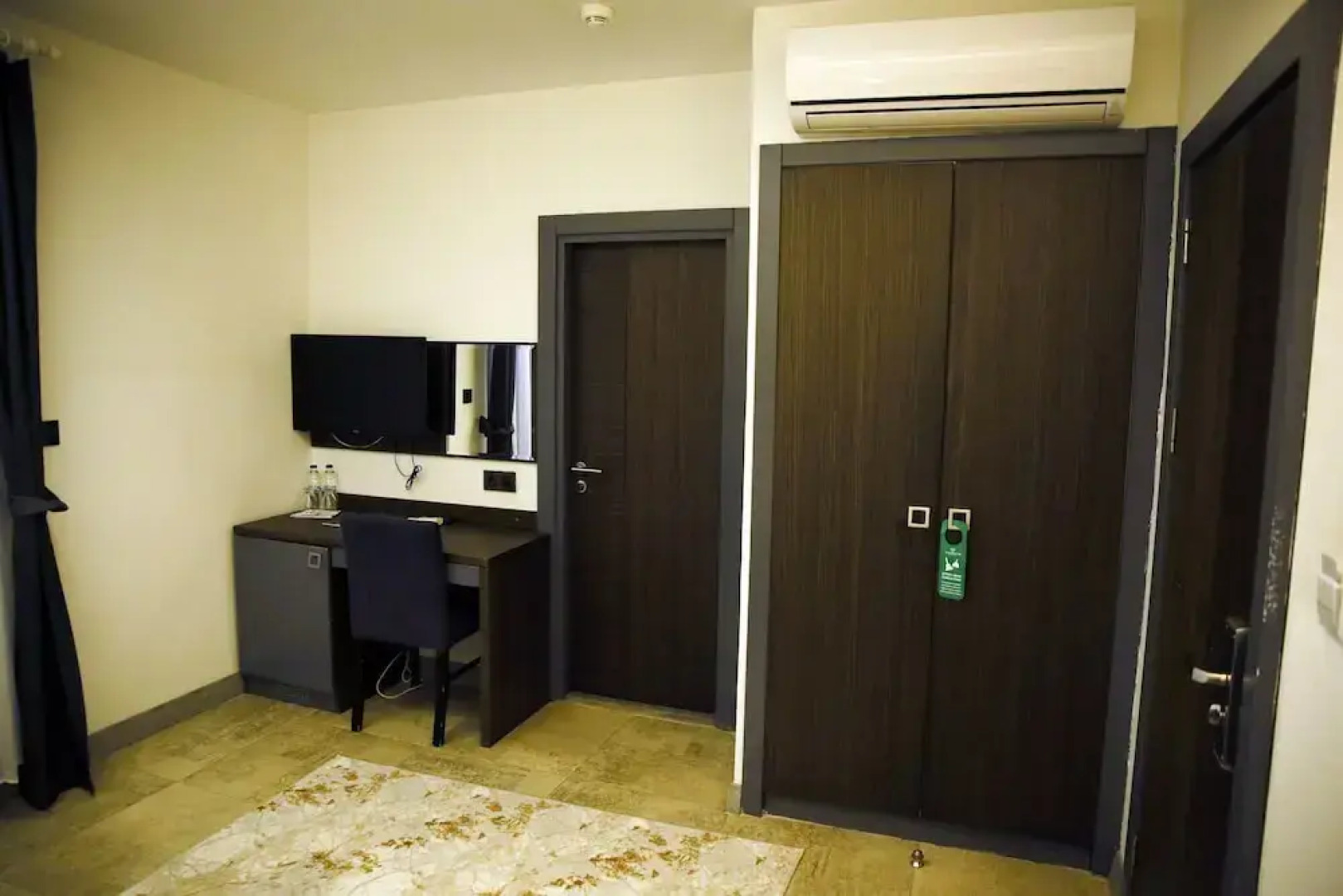 Amorium Wooden Stone House