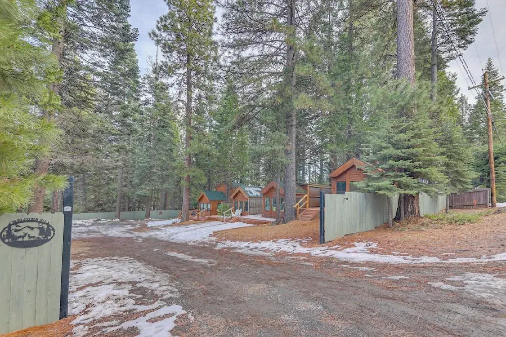 Cozy & Restful Cabin, Steps to Lake Almanor