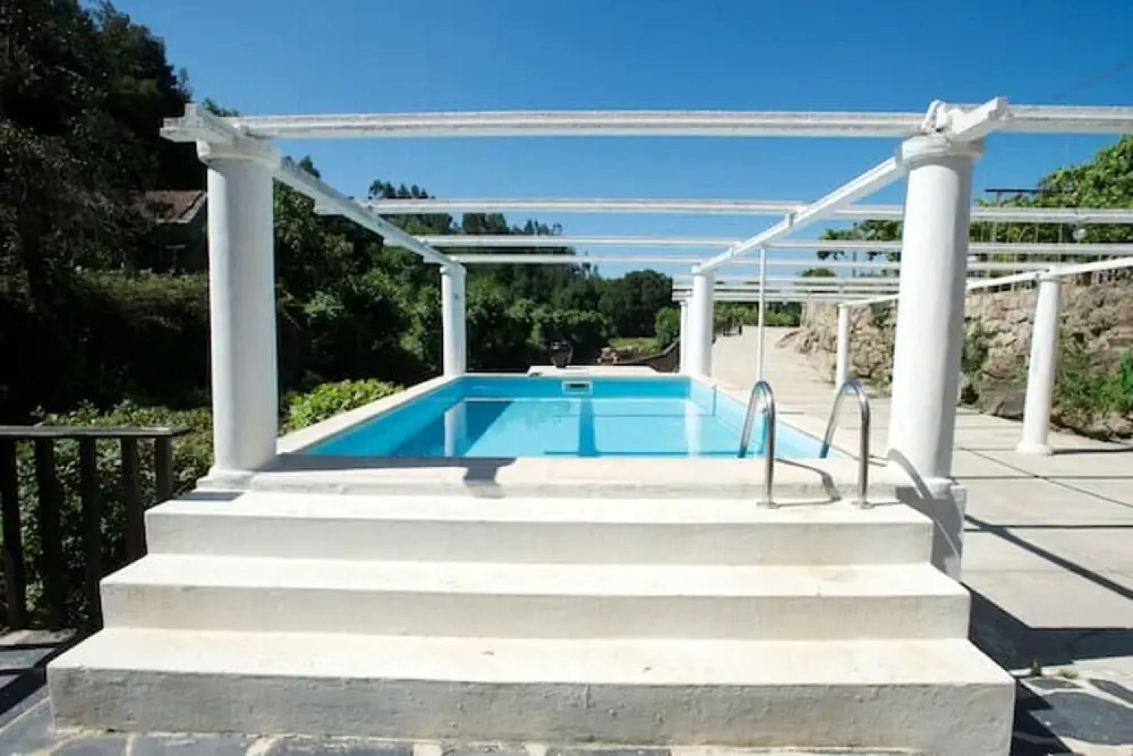 Villa With 3 Bedrooms In Parada With Private Pool And Wifi