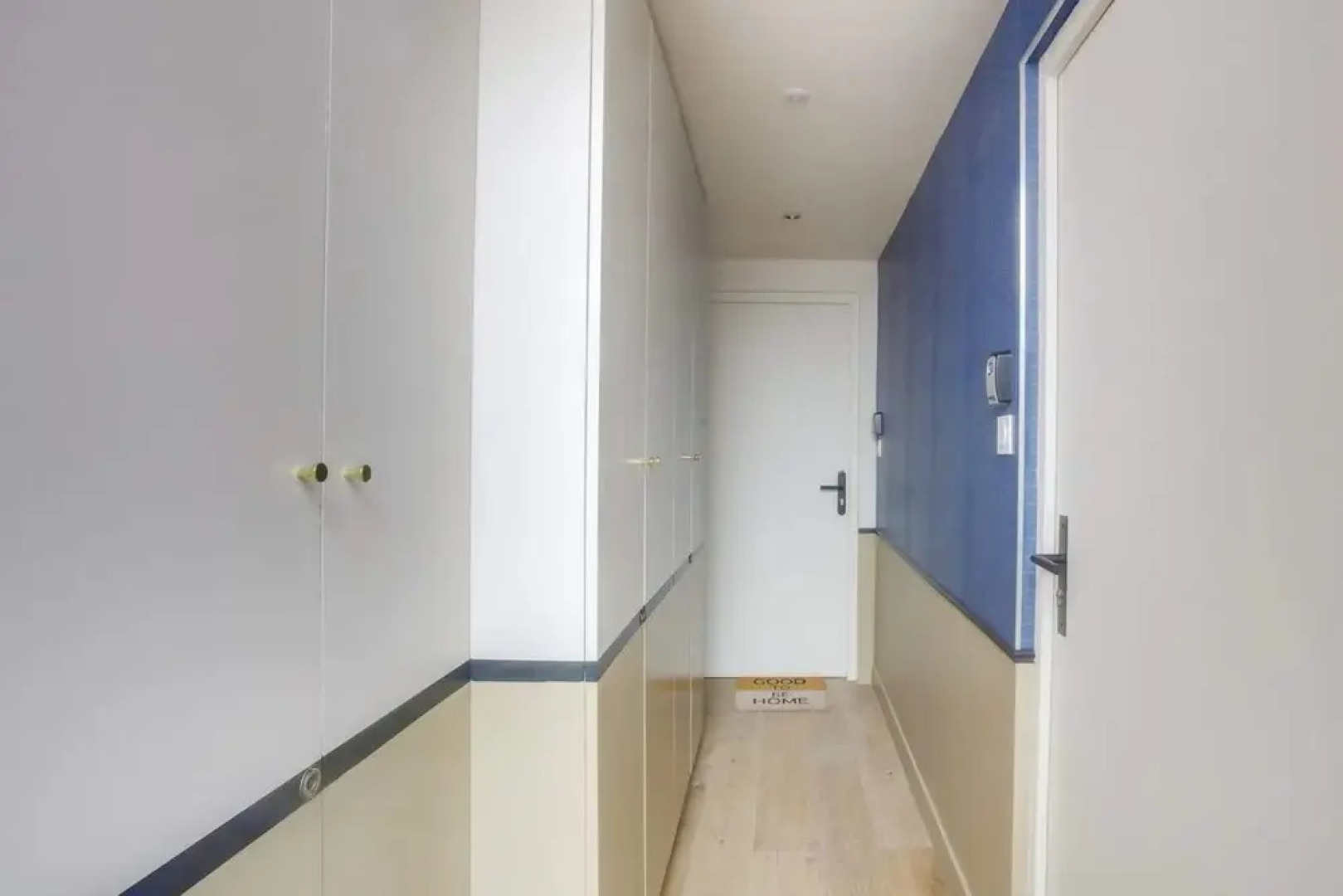 Lovely 2 Bed Apartment in Vanves