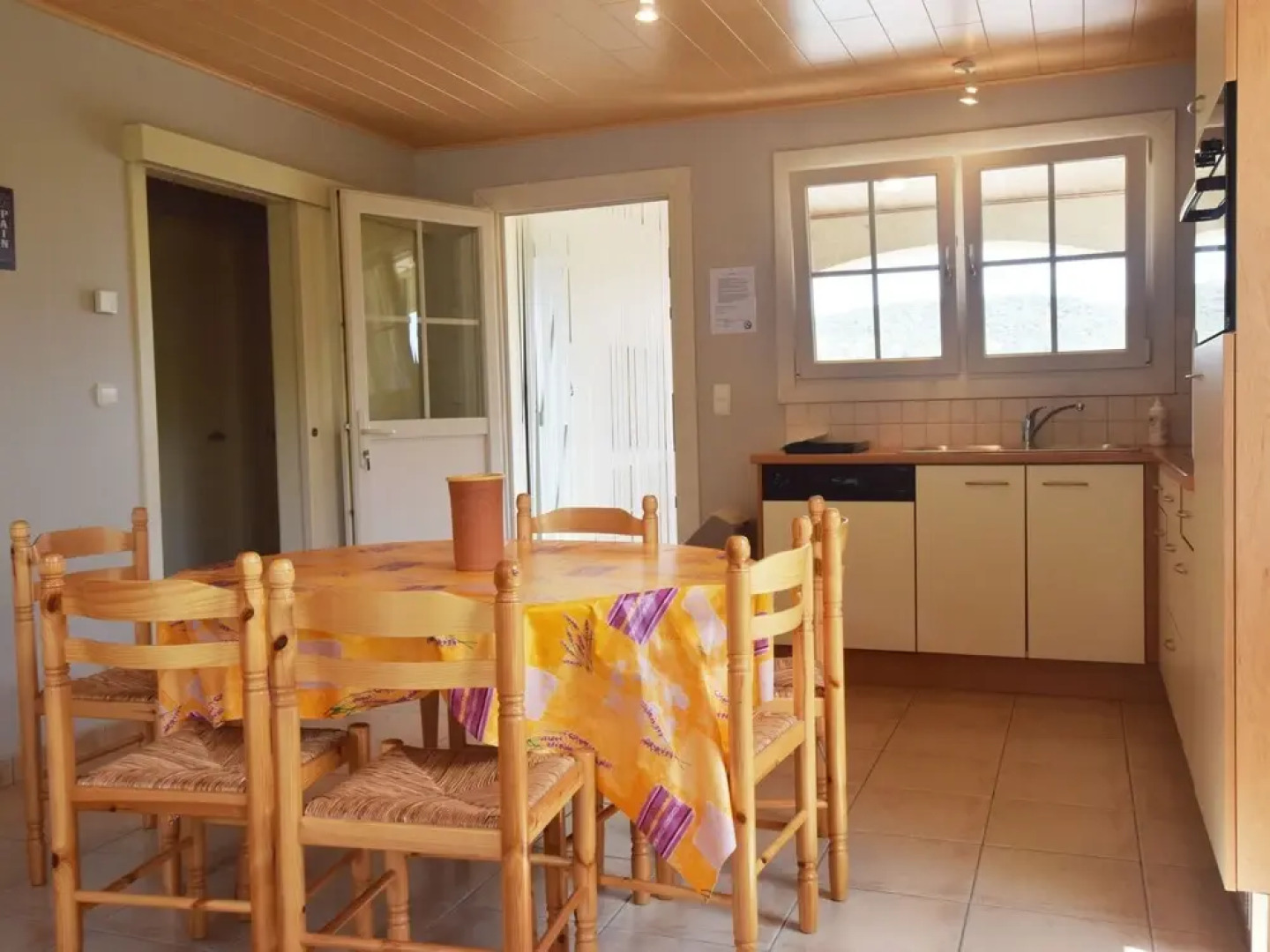 House With Panoramic View and Swimming Pool in Ardã¨che