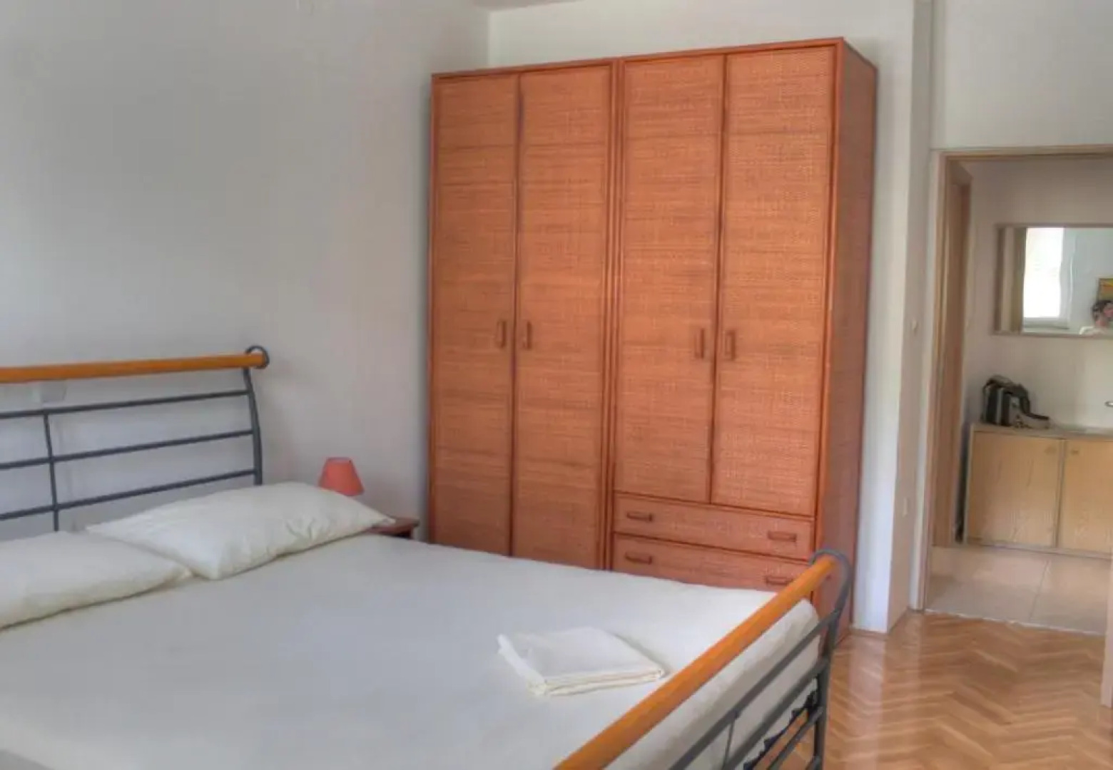 Petros Apartments Pag