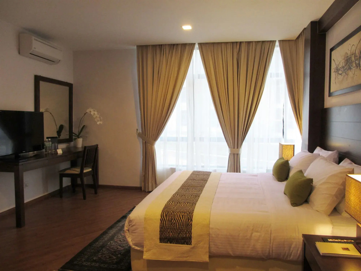 Samsuria Beach Resort & Residence