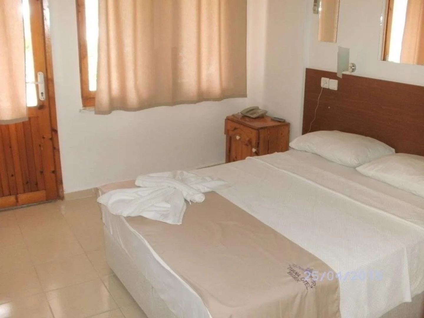 Tuana Hotel