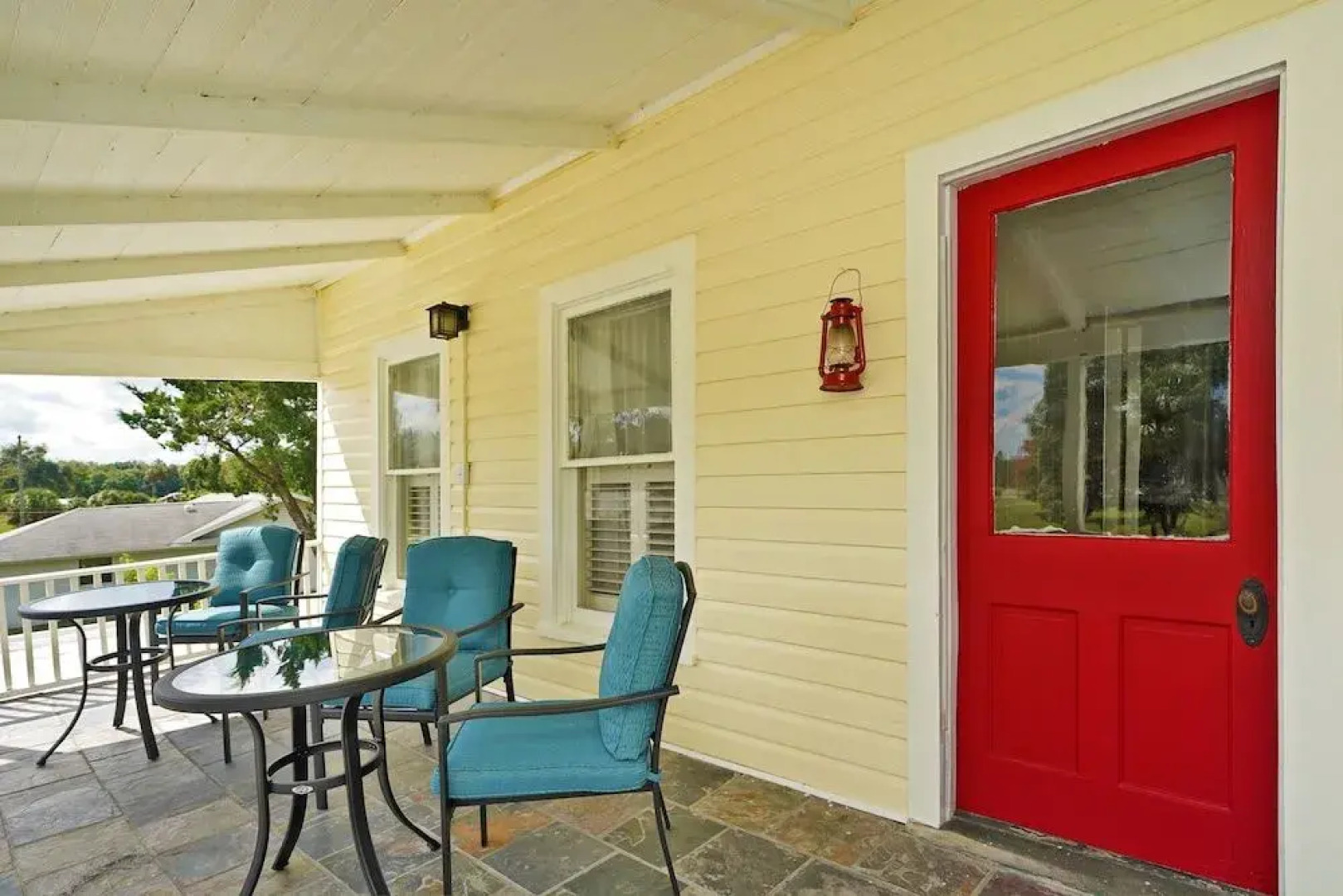 The Wayward Traveler's Inn