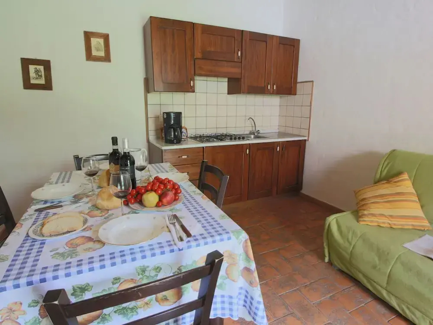 Farmhouse in Proceno With Panoramic Pool