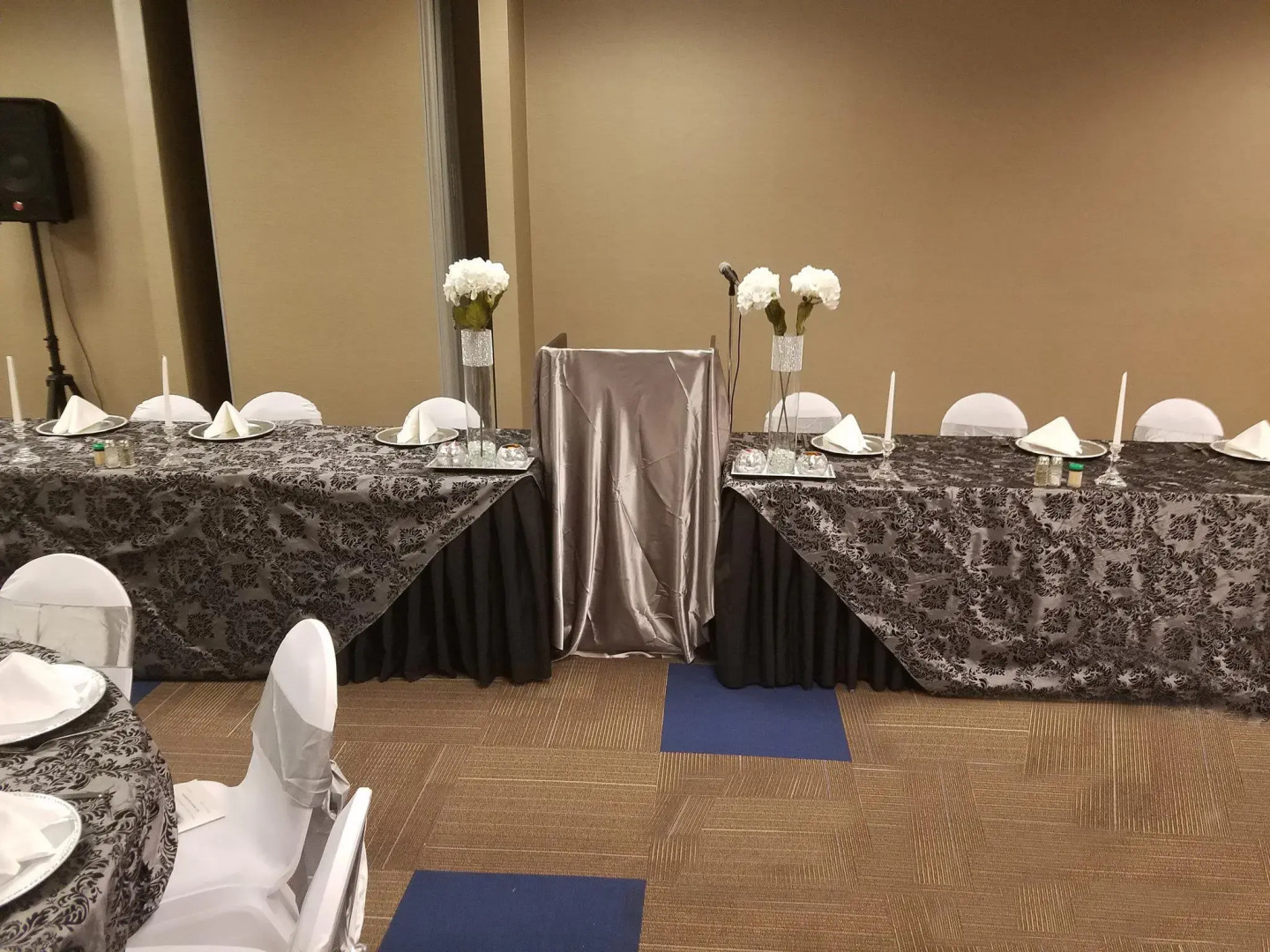 Comfort Inn & Suites Presidential - Downtown Little Rock