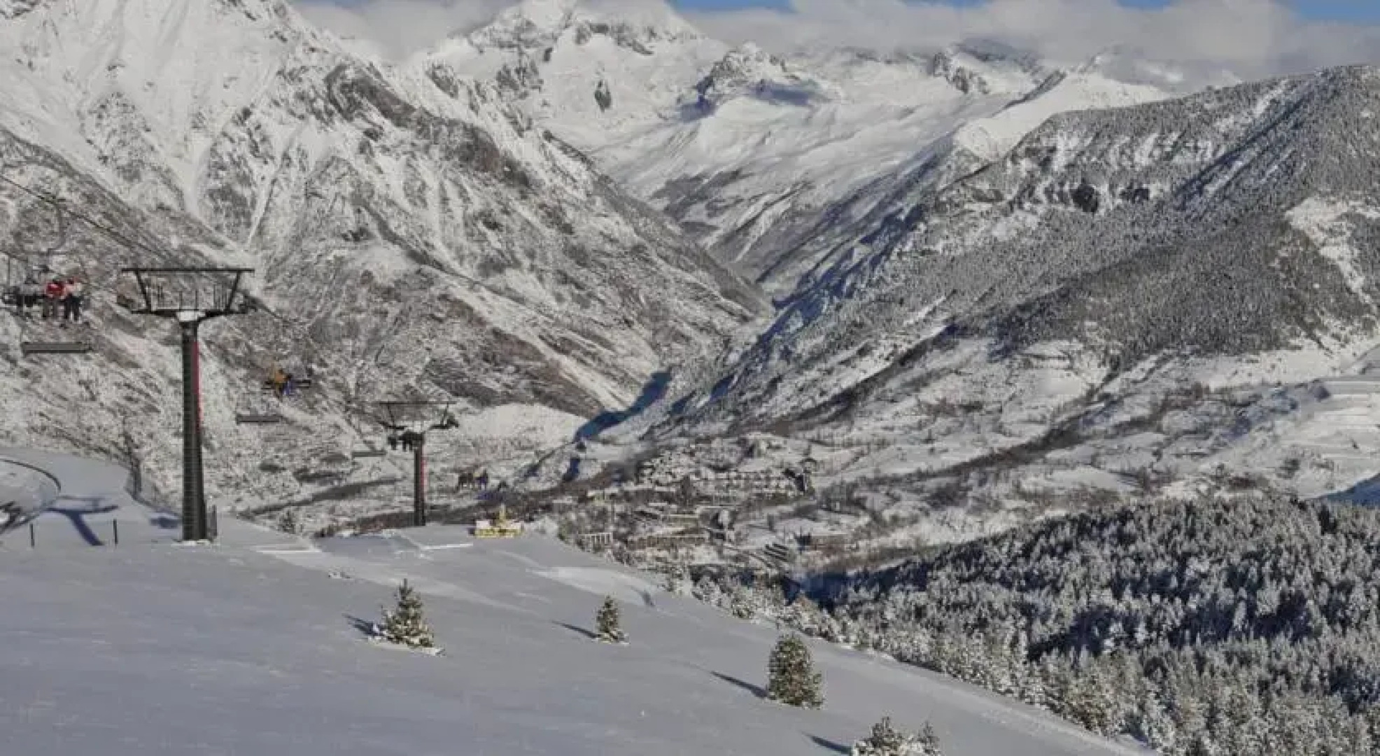 Apartamentos Aran-Boi 3000