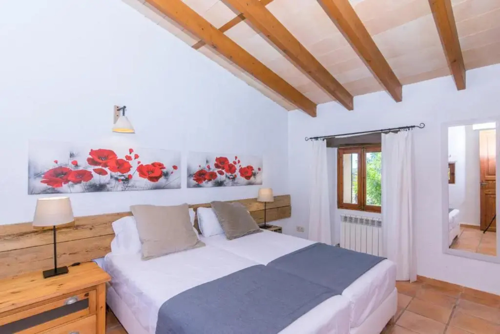 Preciosa casa con piscina a 1 Km de Santa Maria del cami