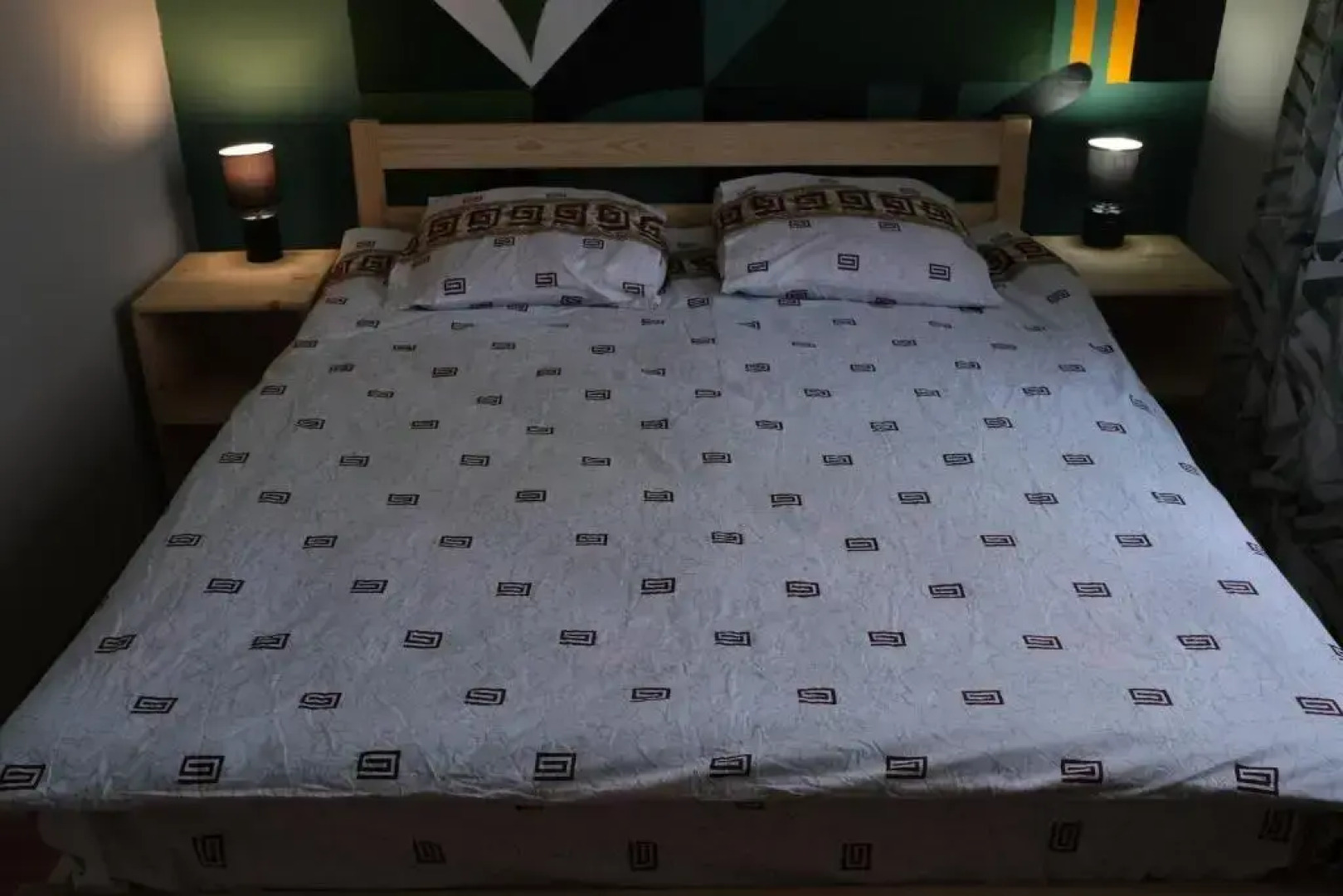 Wanderlust  Riverside hostel (Вандерласт Риверсайд хостел)