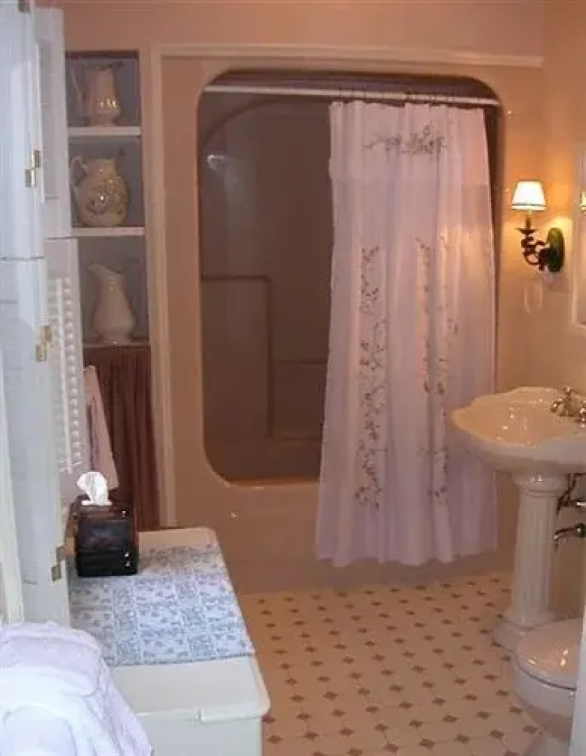 Halcyon Farm Bed & Breakfast