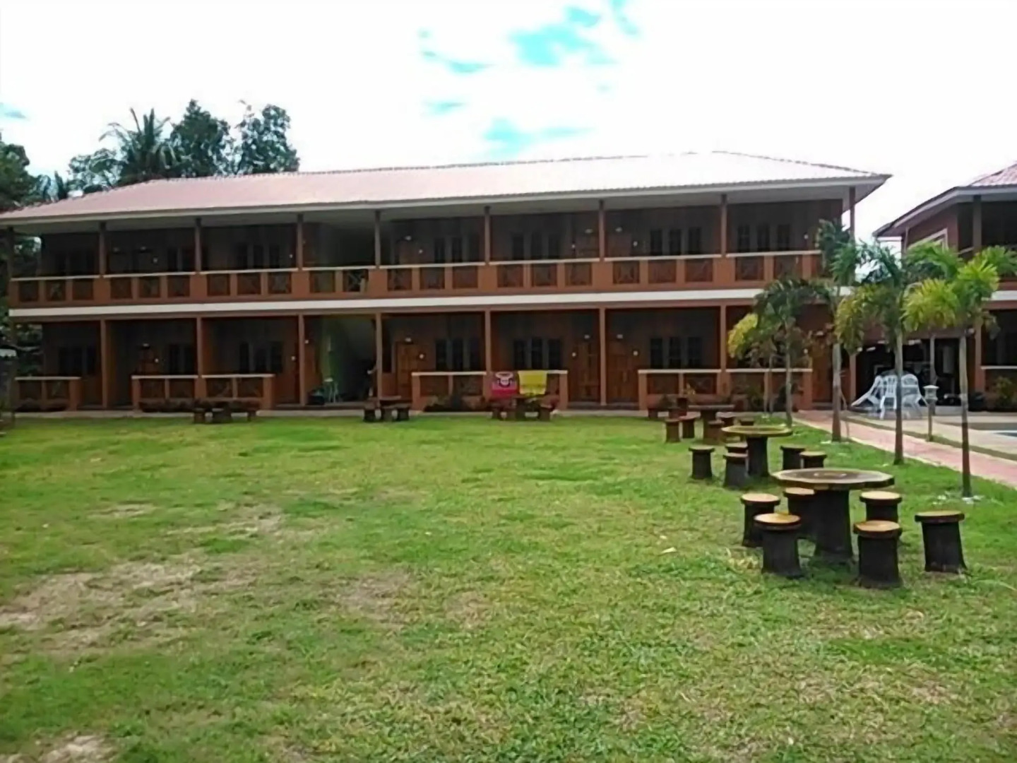 Purnama Beach Resort