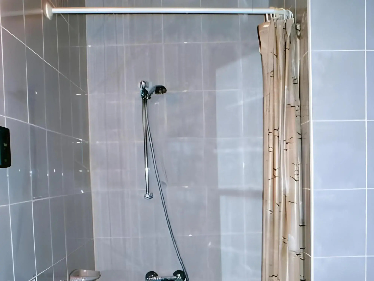 András Nádfedeles Vendégház