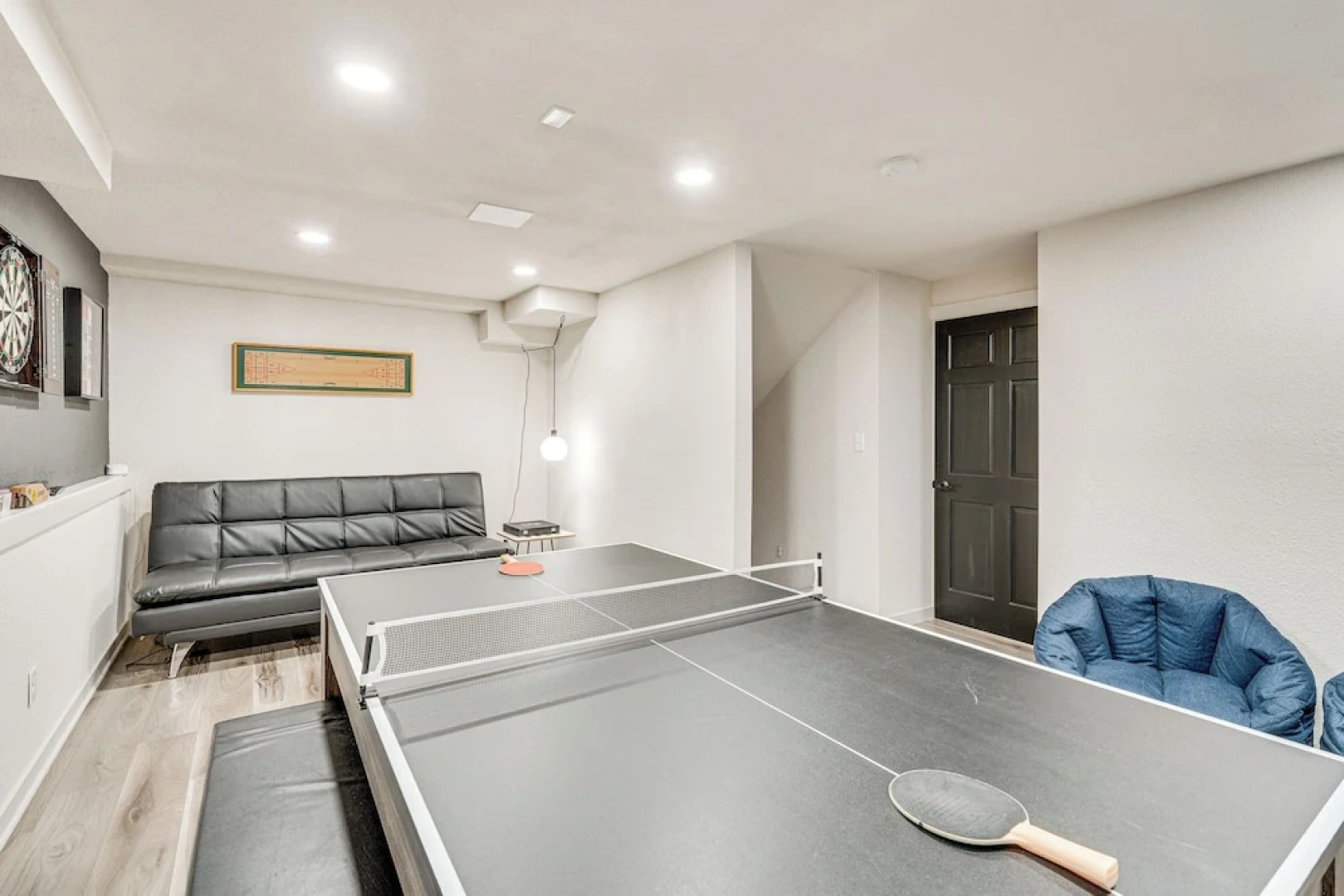 Luxury 'prairie Retreat': 5 Min From Madison!