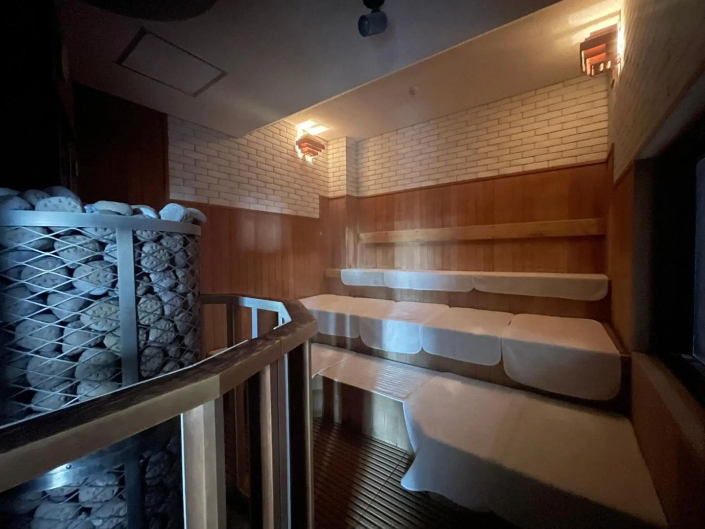 Takamatsuguesthouse AKANE