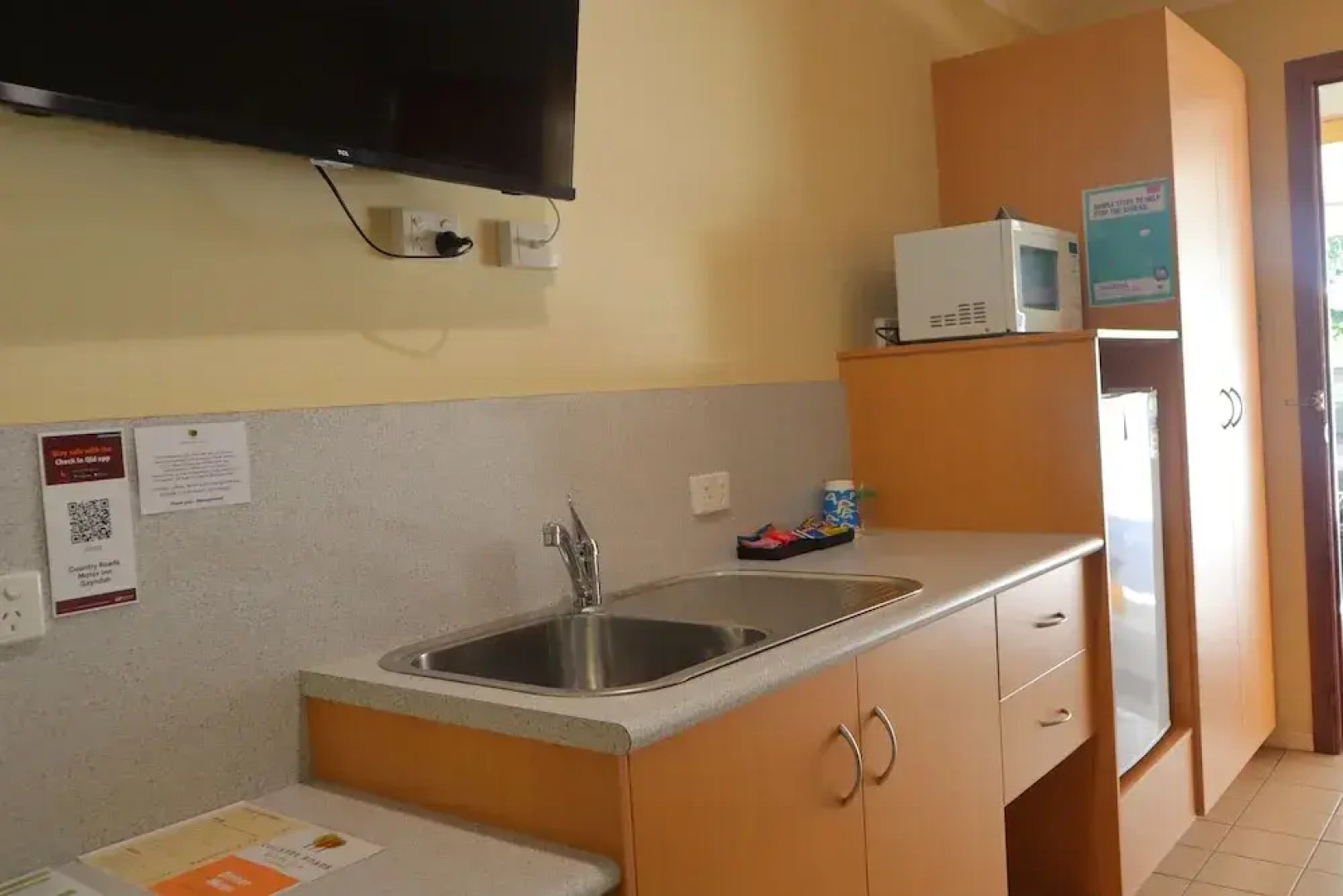 Country Roads Motor Inn Gayndah Qld