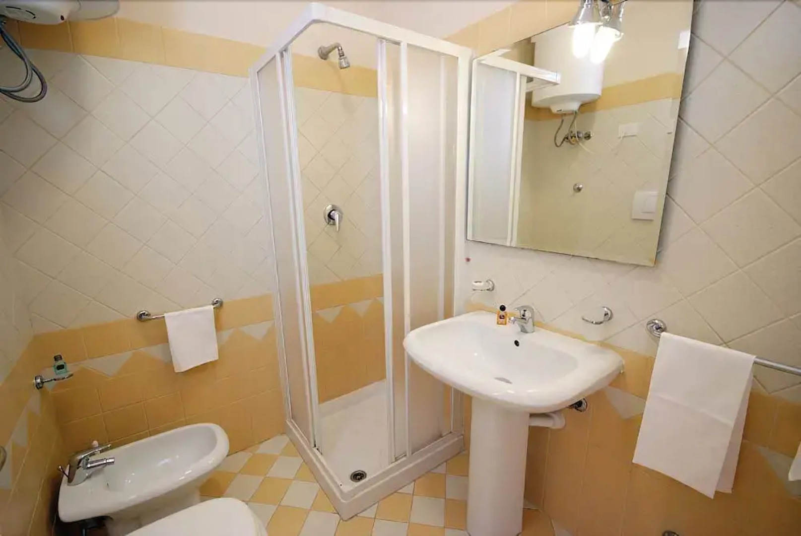 Locanda del Borgo B&B Helios Relais