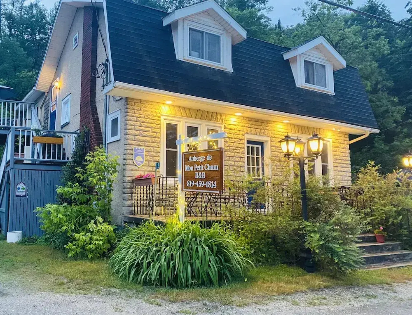 Auberge De Mon Petit Chum B&B