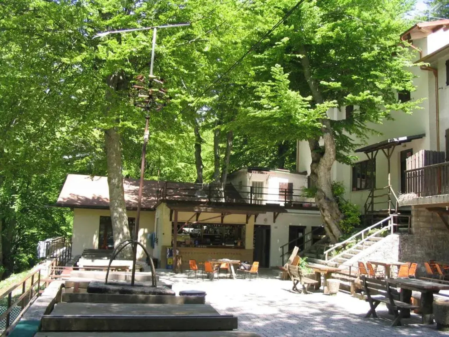 Albergo Ristorante Montecucco da Tobia