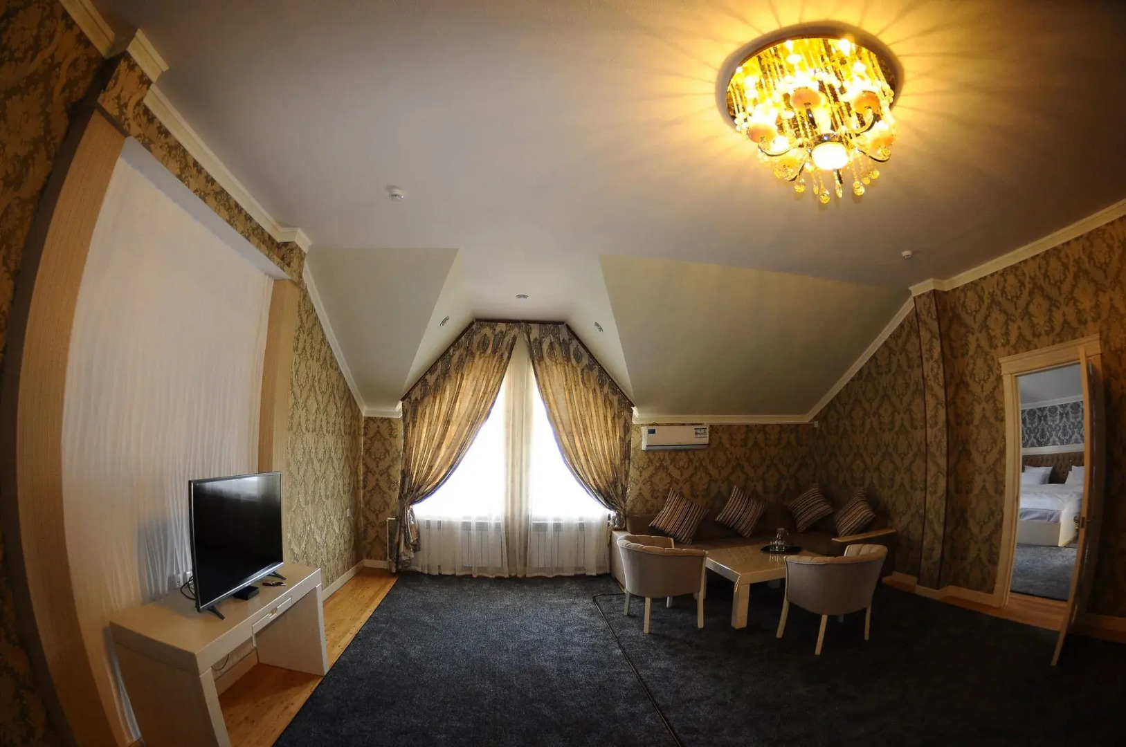 Afrosiyob (Афросиоб)