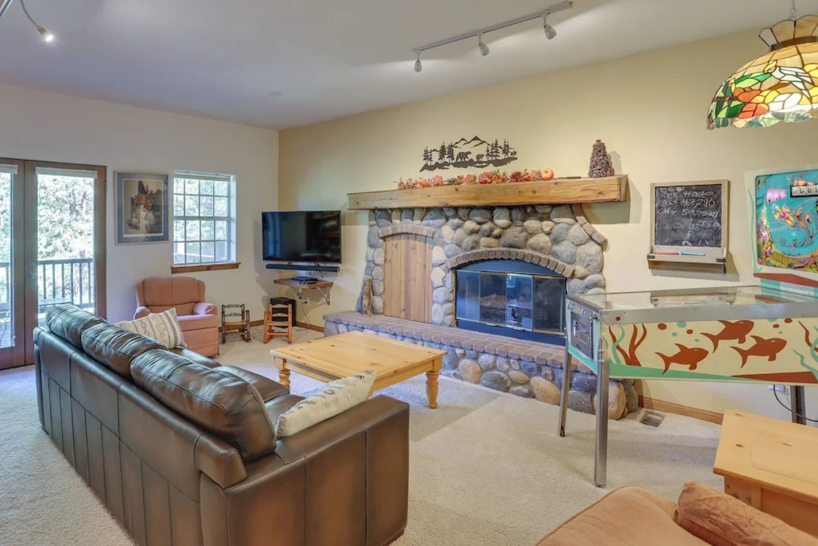 Luxe Lake Arrowhead Home w/ Deck, 3 Mi to Village!