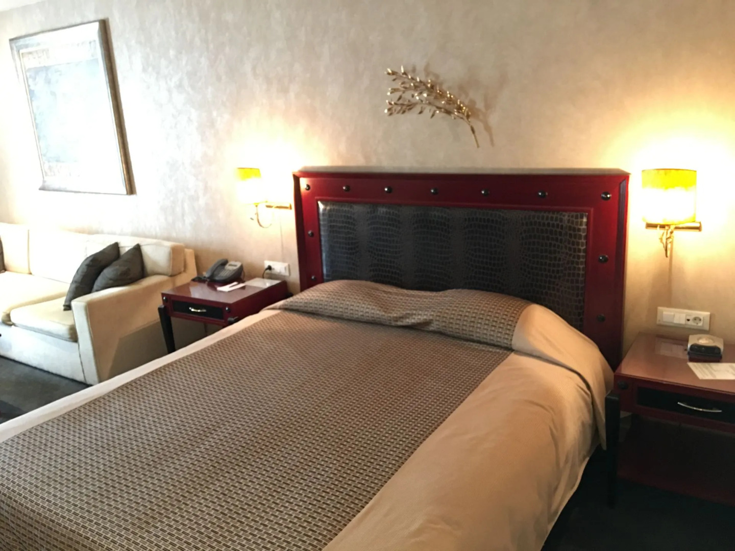 Theoxenia House Hotel