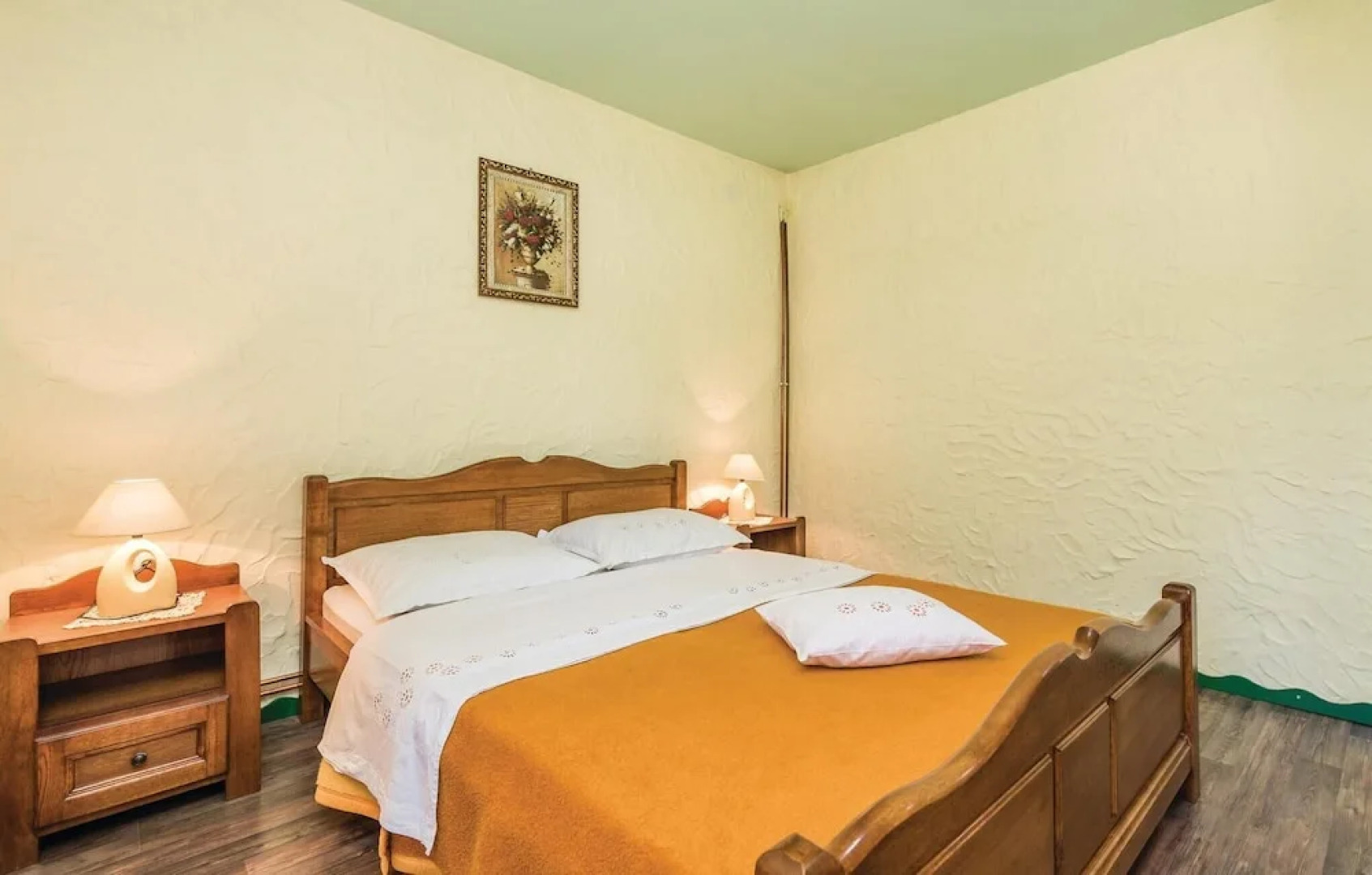 Awesome Home in Otocac with WiFi, 2 Bedrooms & Hot Tub