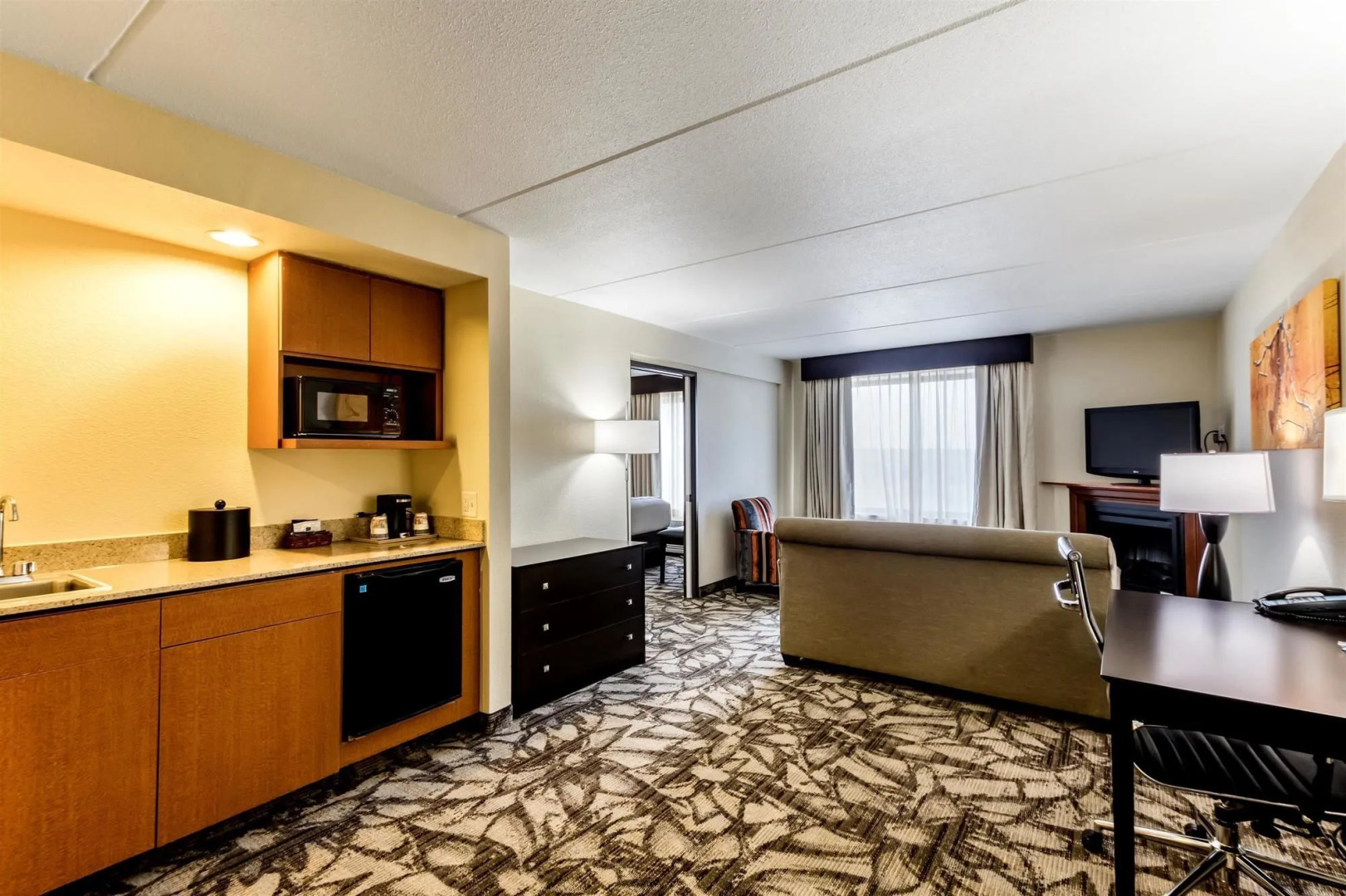 Holiday Inn Express & Suites Cedar Falls - Waterloo by IHG