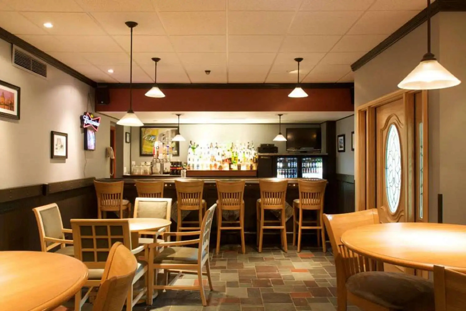 SureStay Plus Hotel by Best Western Syracuse Airport