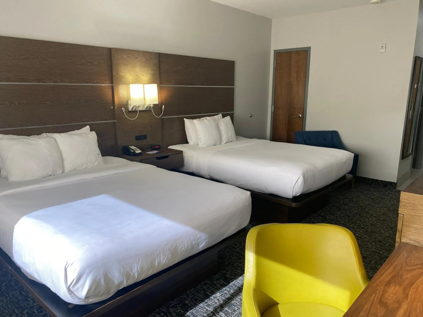 Comfort Inn and Suites Near Lake Guntersville