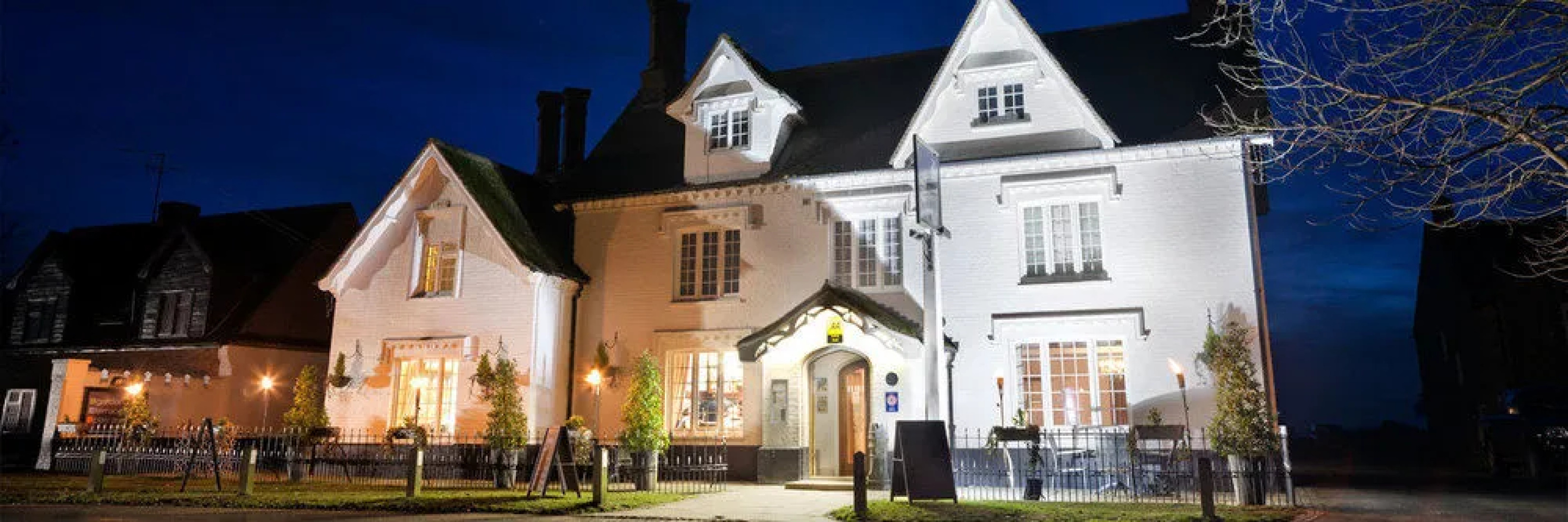 The Kings Head Country Hotel