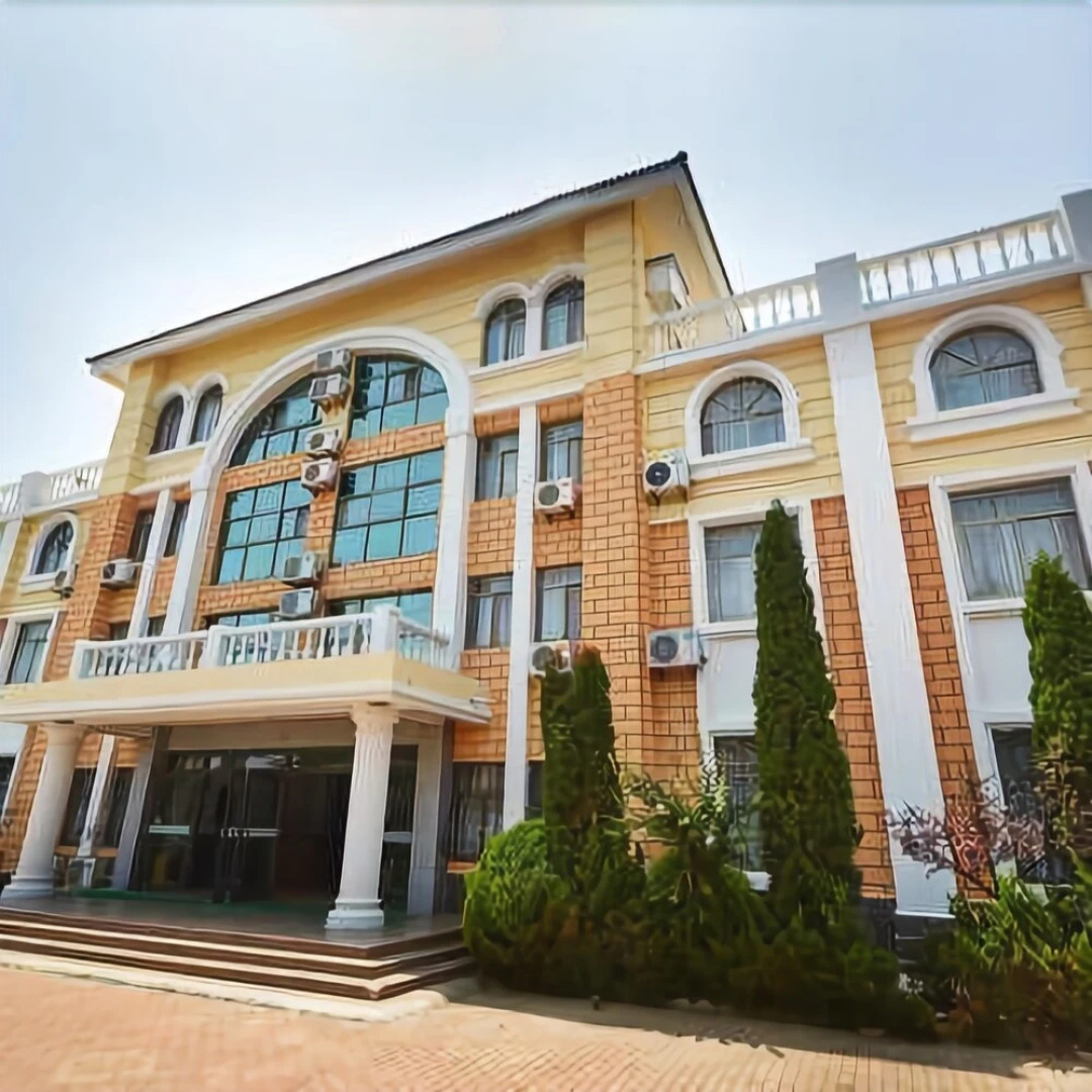 Hai Yue Holiday Hotel