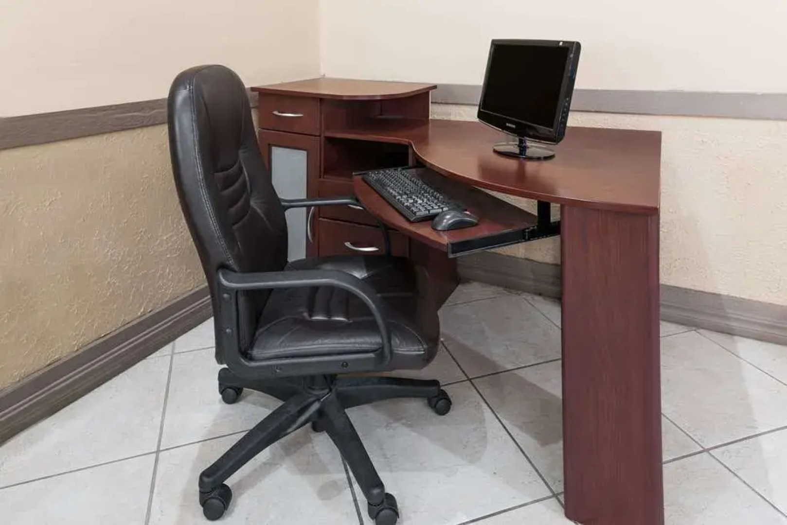 Ramada By Wyndham Mountain Home