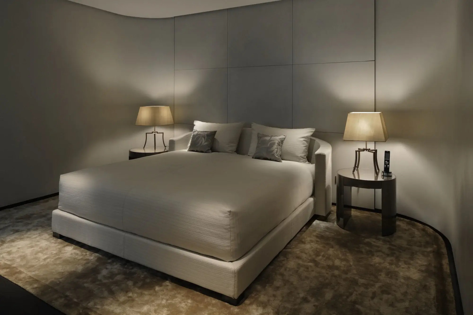 Отель Armani Hotel Milano