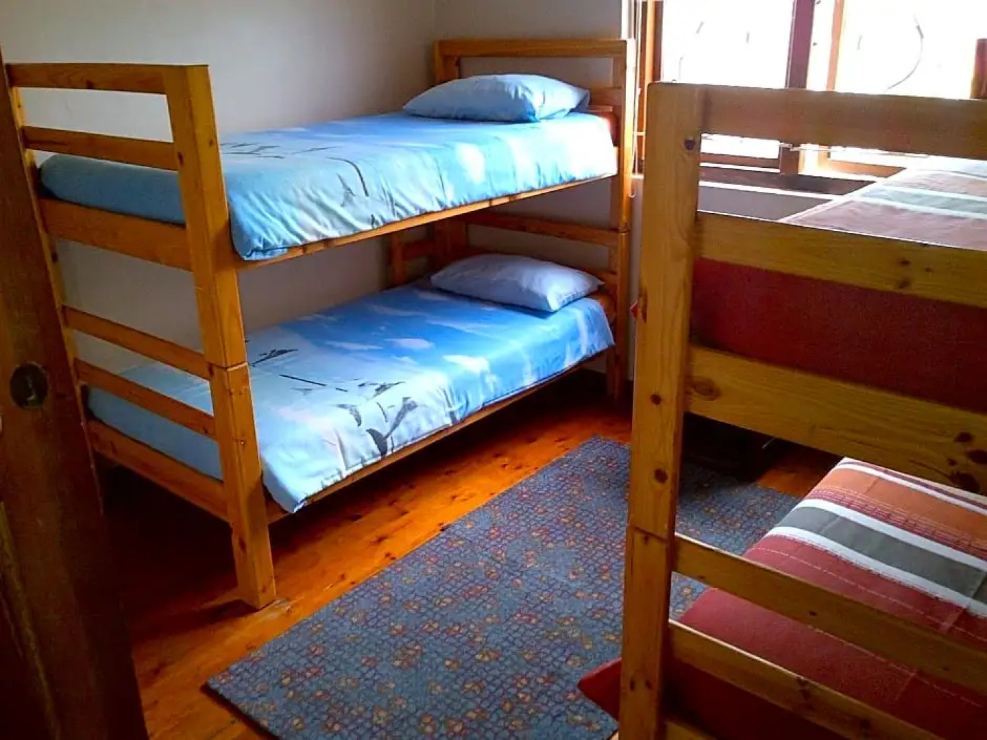 Gansbaai Lodge & Backpackers