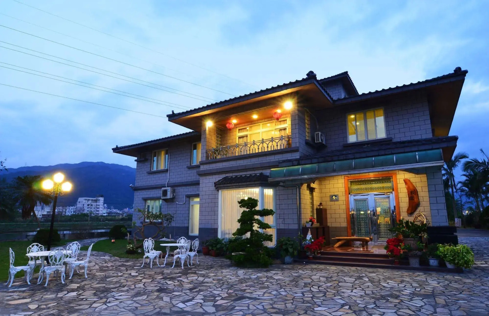 Yunju Hotspring Villa