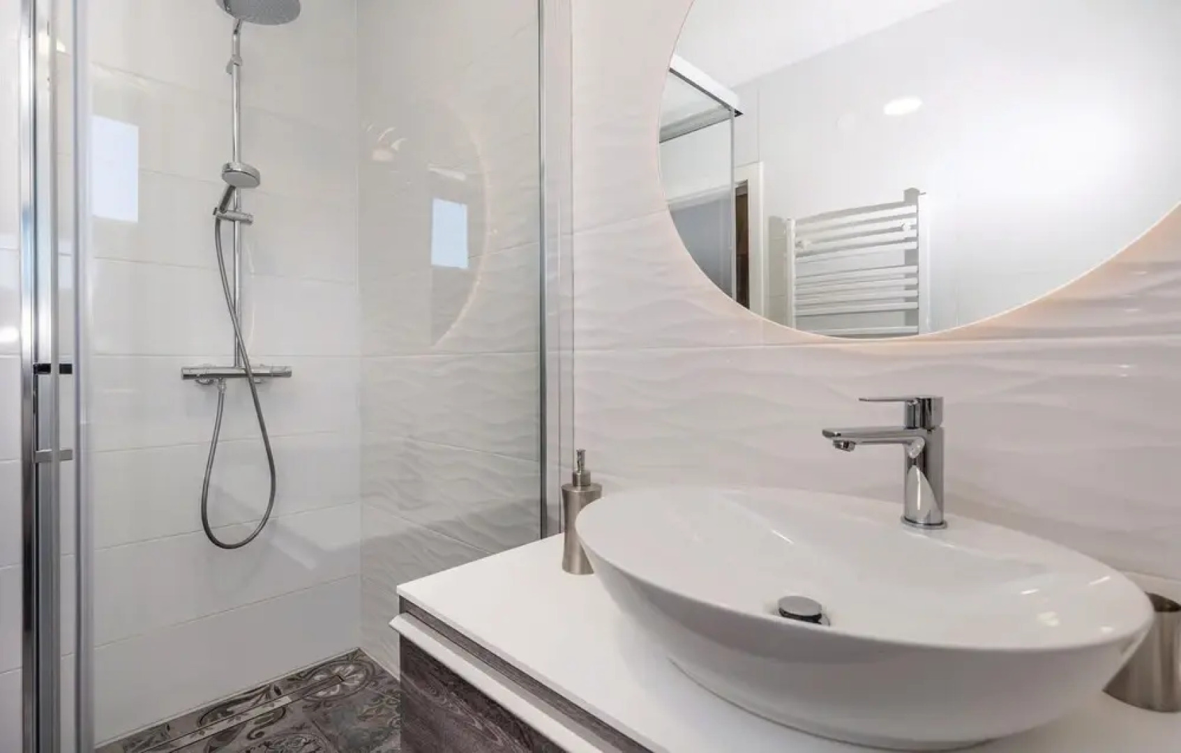 Awesome Home in Lun With Wifi, Outdoor Swimming Pool and 4 Bedrooms