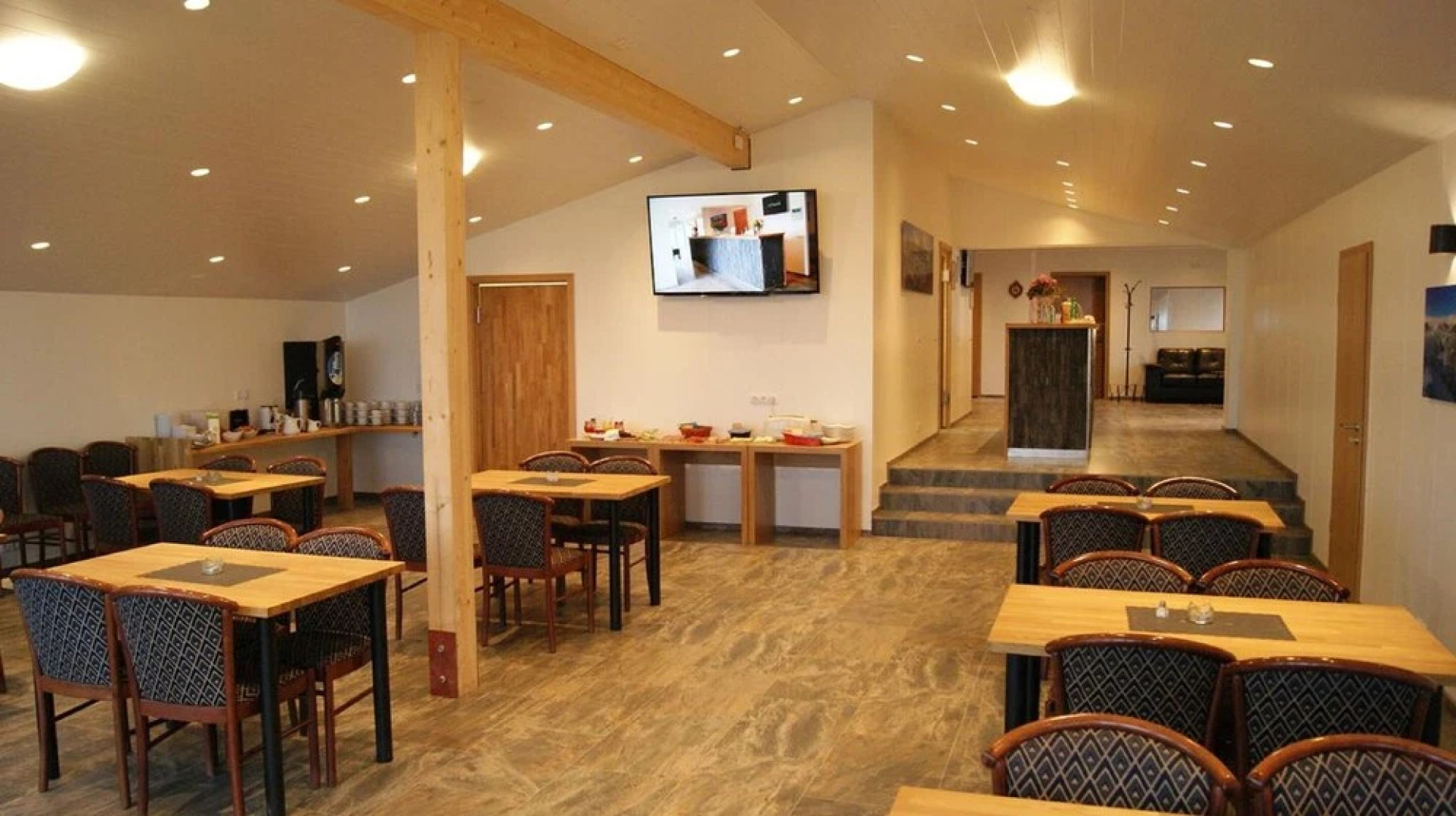 Glacier World - Hoffell