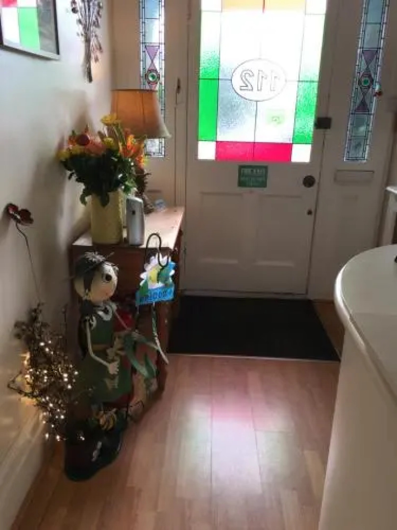 Oak Tree Guest House