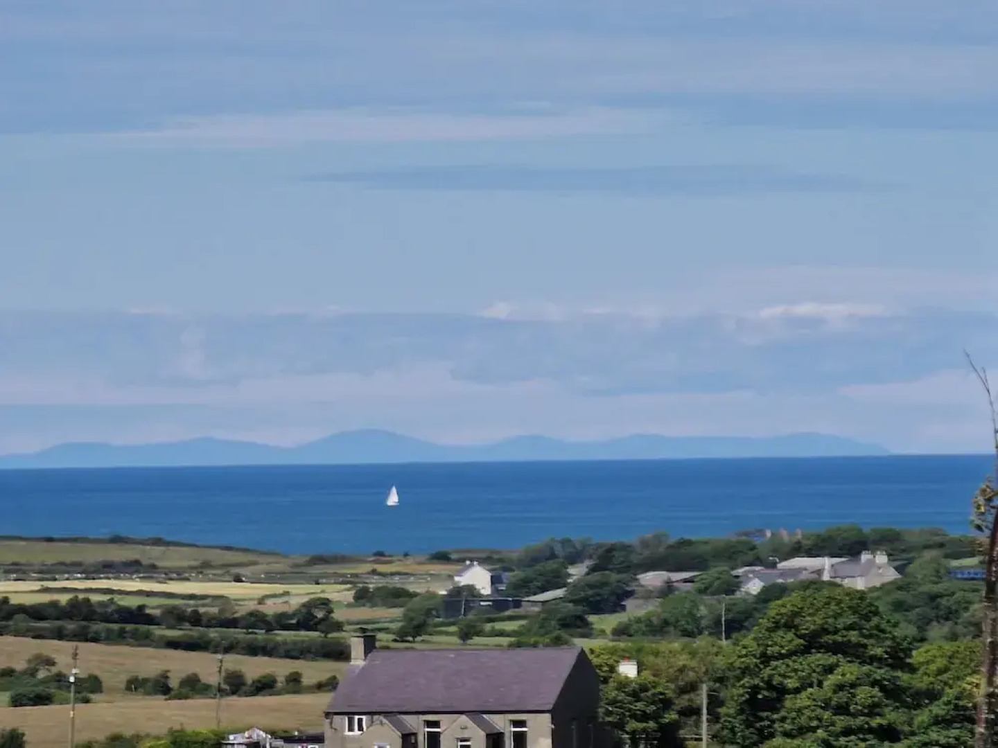 Seaside Escape at Ty Bugail - Holyhead