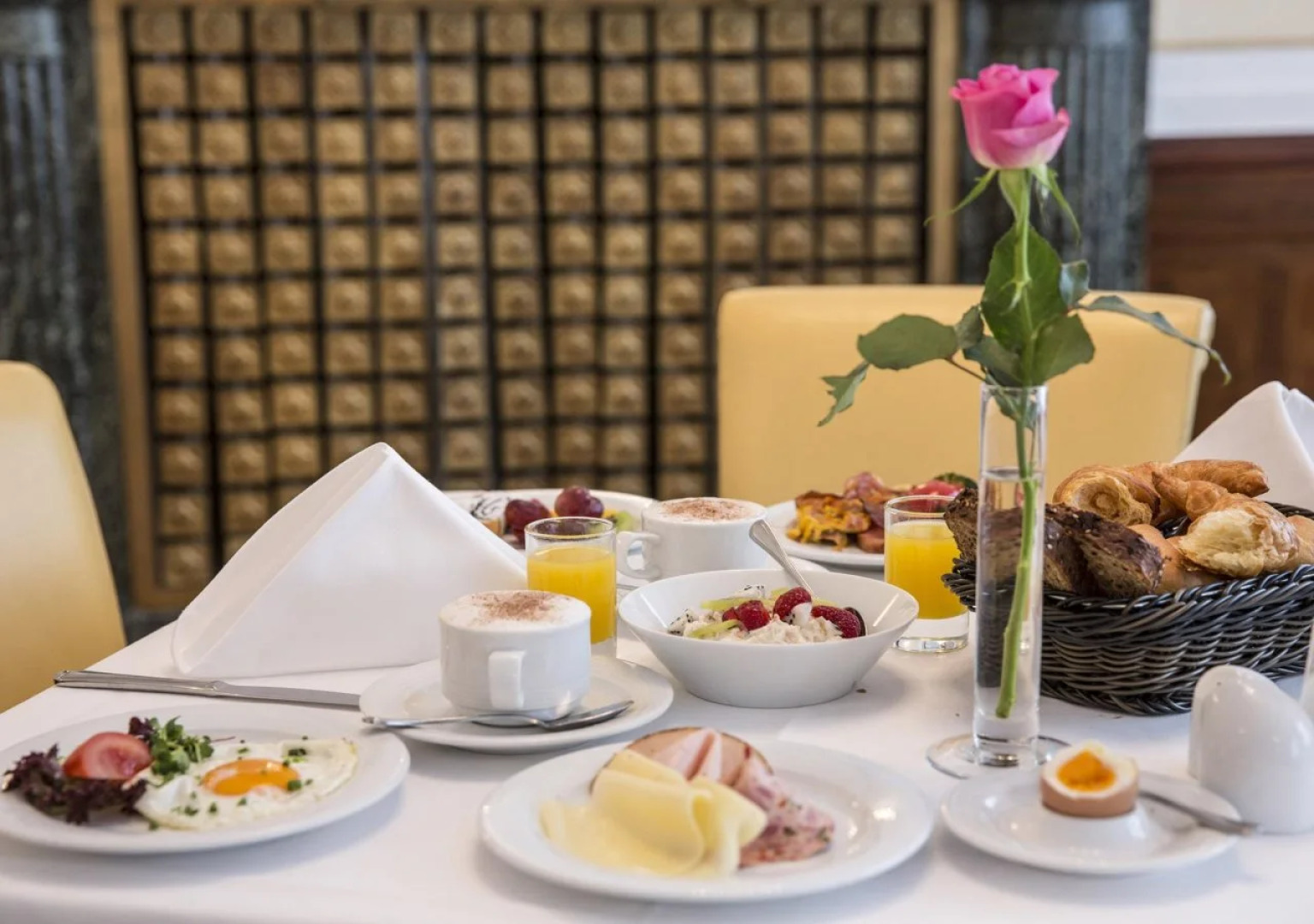 Hotel Astoria Vienna, Curio Collection by Hilton