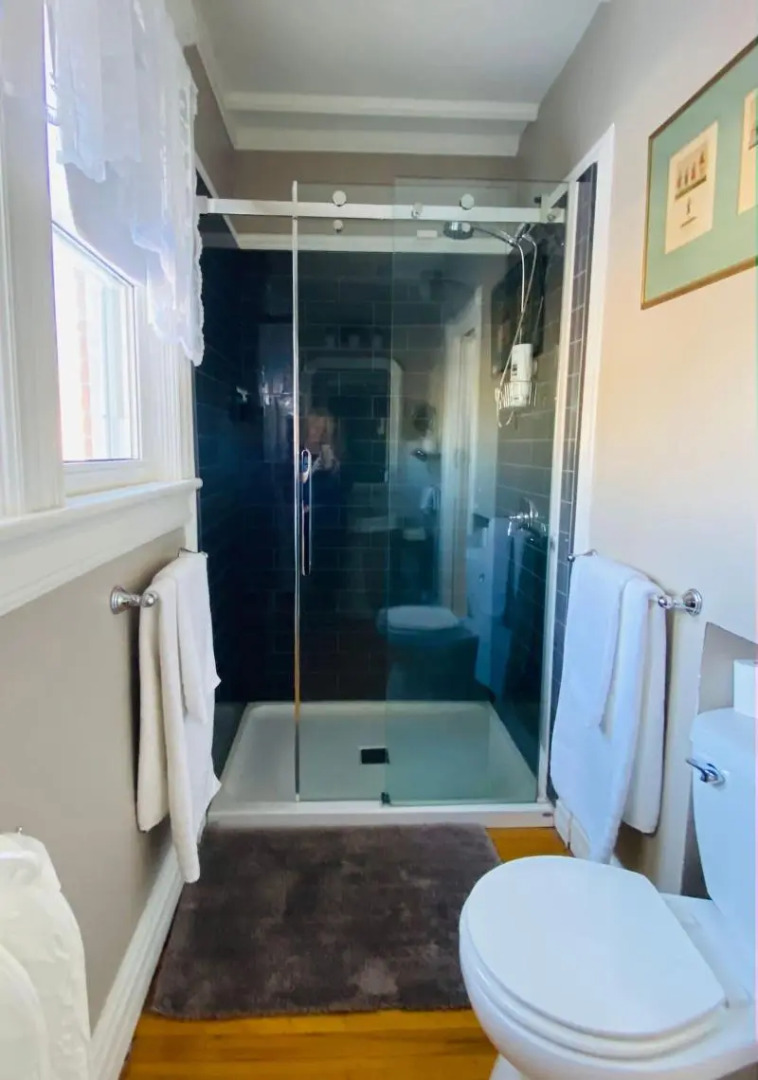 1000 Islands B&B – The Bulloch House