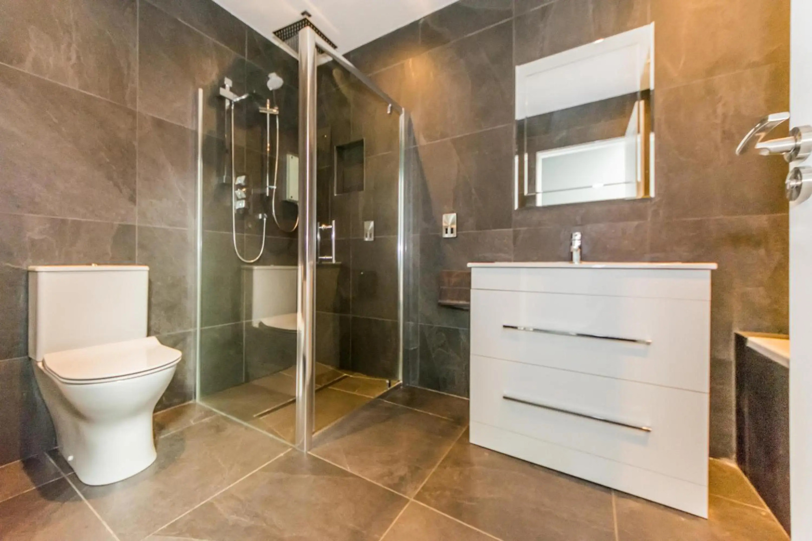 River views,Kinsale, Exquisite holiday homes, Sleeps 26