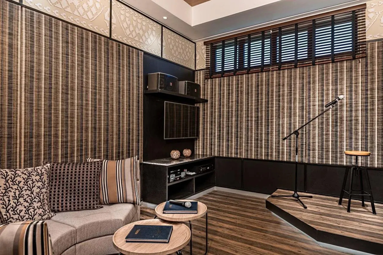 Dusit Thani Lubi Plantation Resort