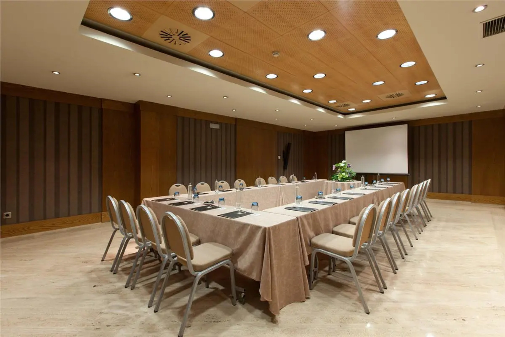 Hotel Cordoba Center