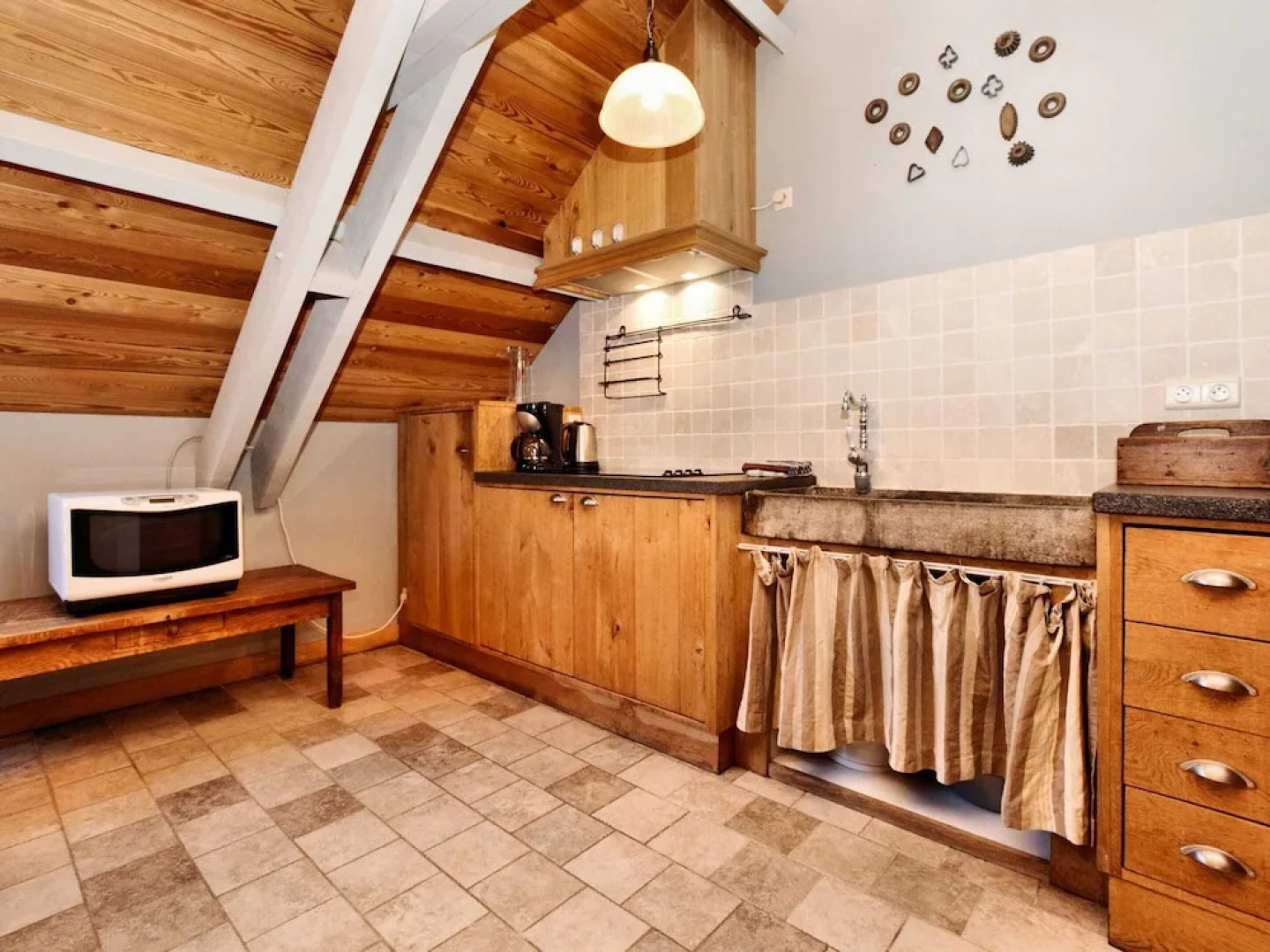 Cozy, Authentic and Quiet House