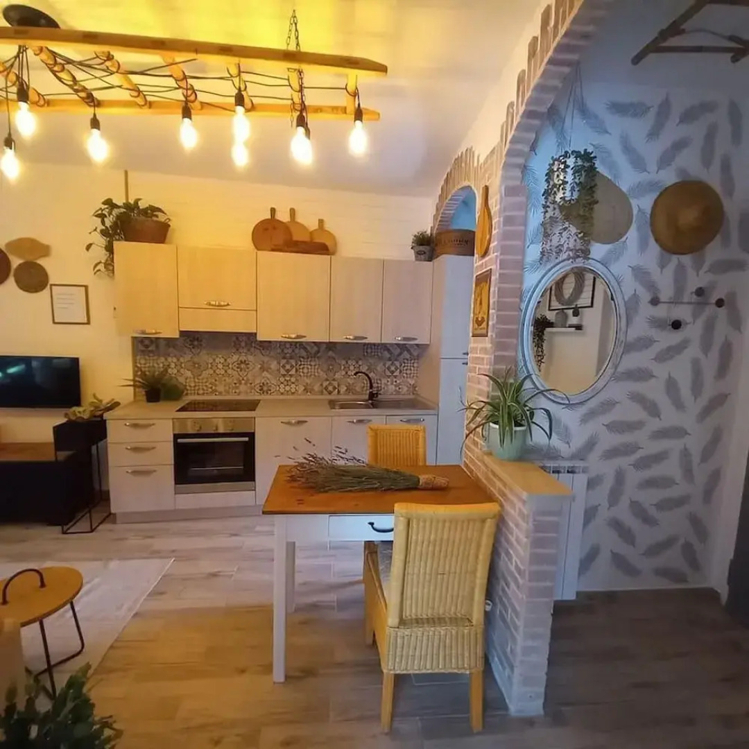 An Oasi for Traveller Close to the Lake and Lugano